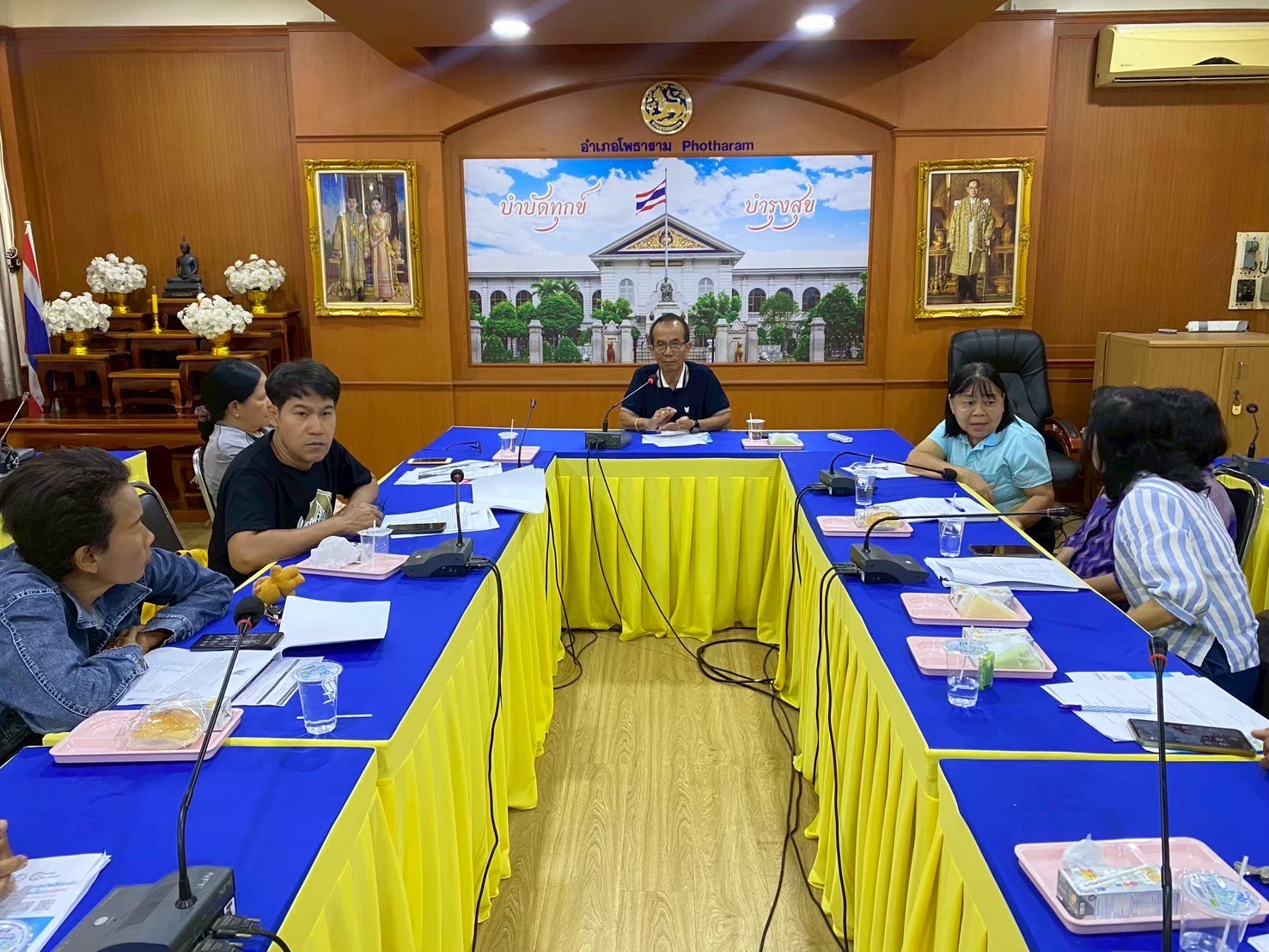 ?สพอ.โพธาราม จัดการประชุมคัดเลือกคณะกรรมการเครือข่าย หนึ่งตำบล หนึ่งผลิตภัณฑ์ (OTOP) อำเภอโพธาราม ?